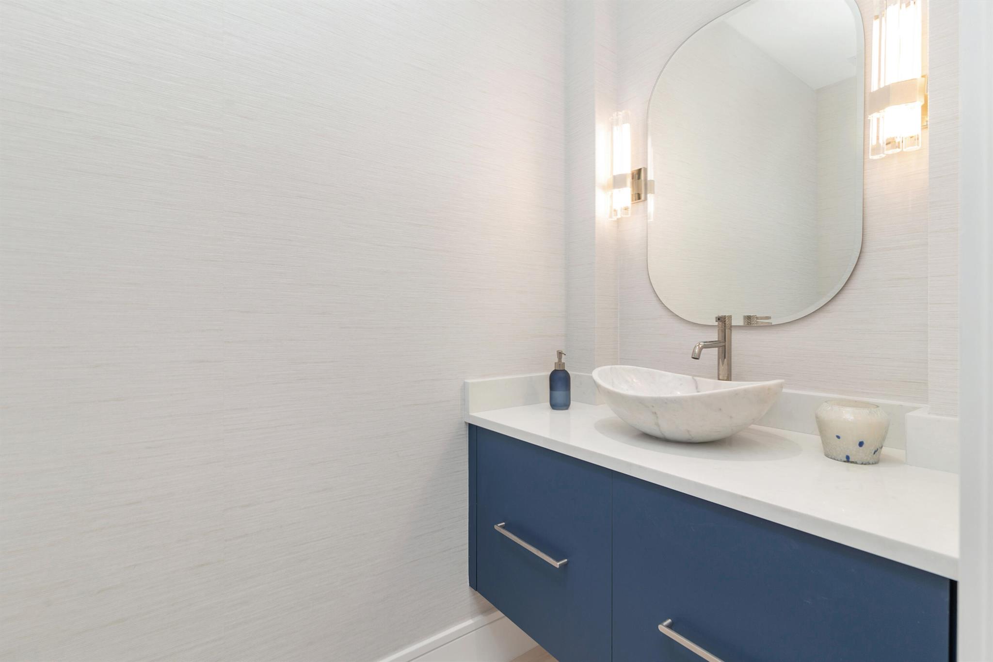 223 Monterey Rd Palm Beach, FL 33480