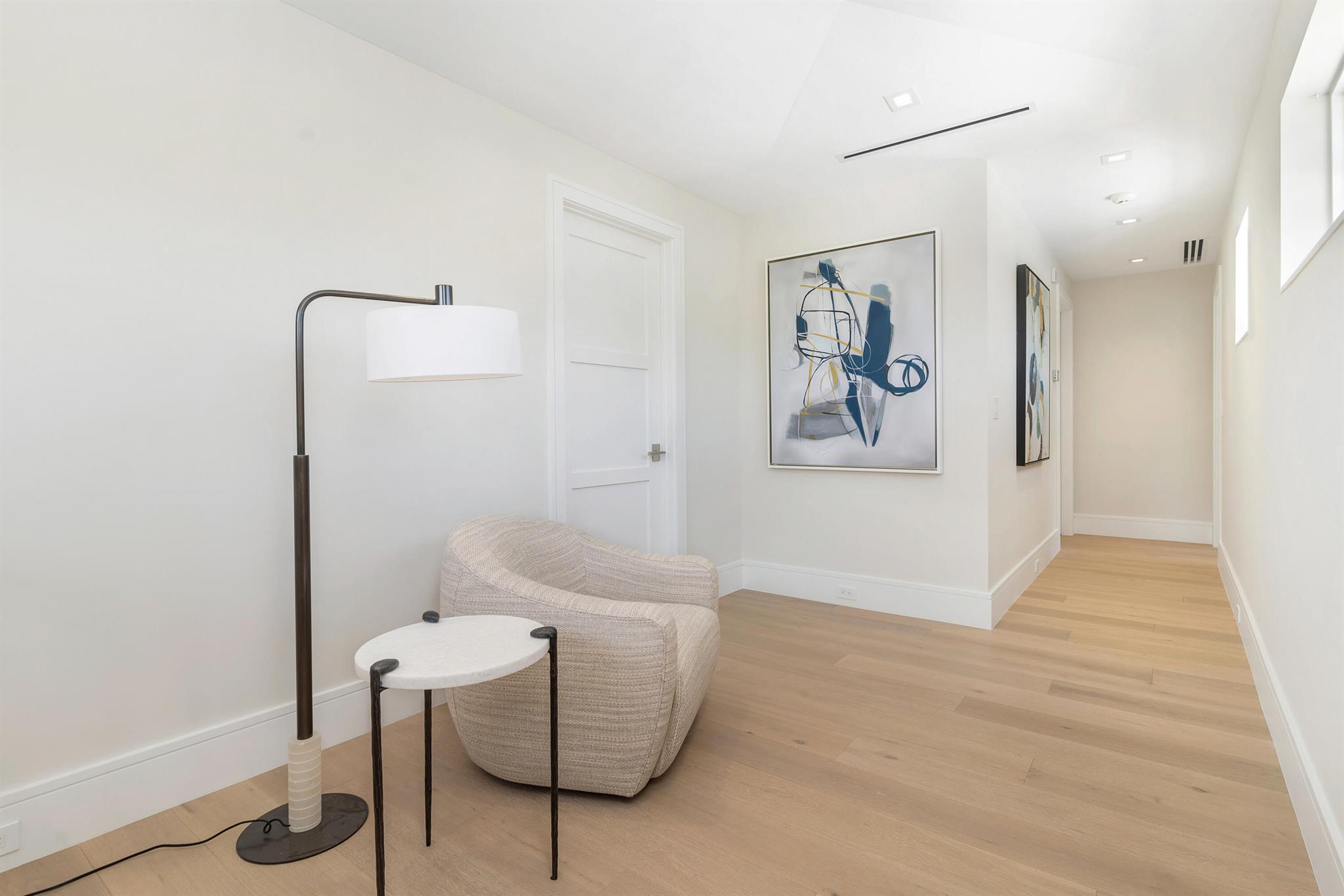 223 Monterey Rd Palm Beach, FL 33480