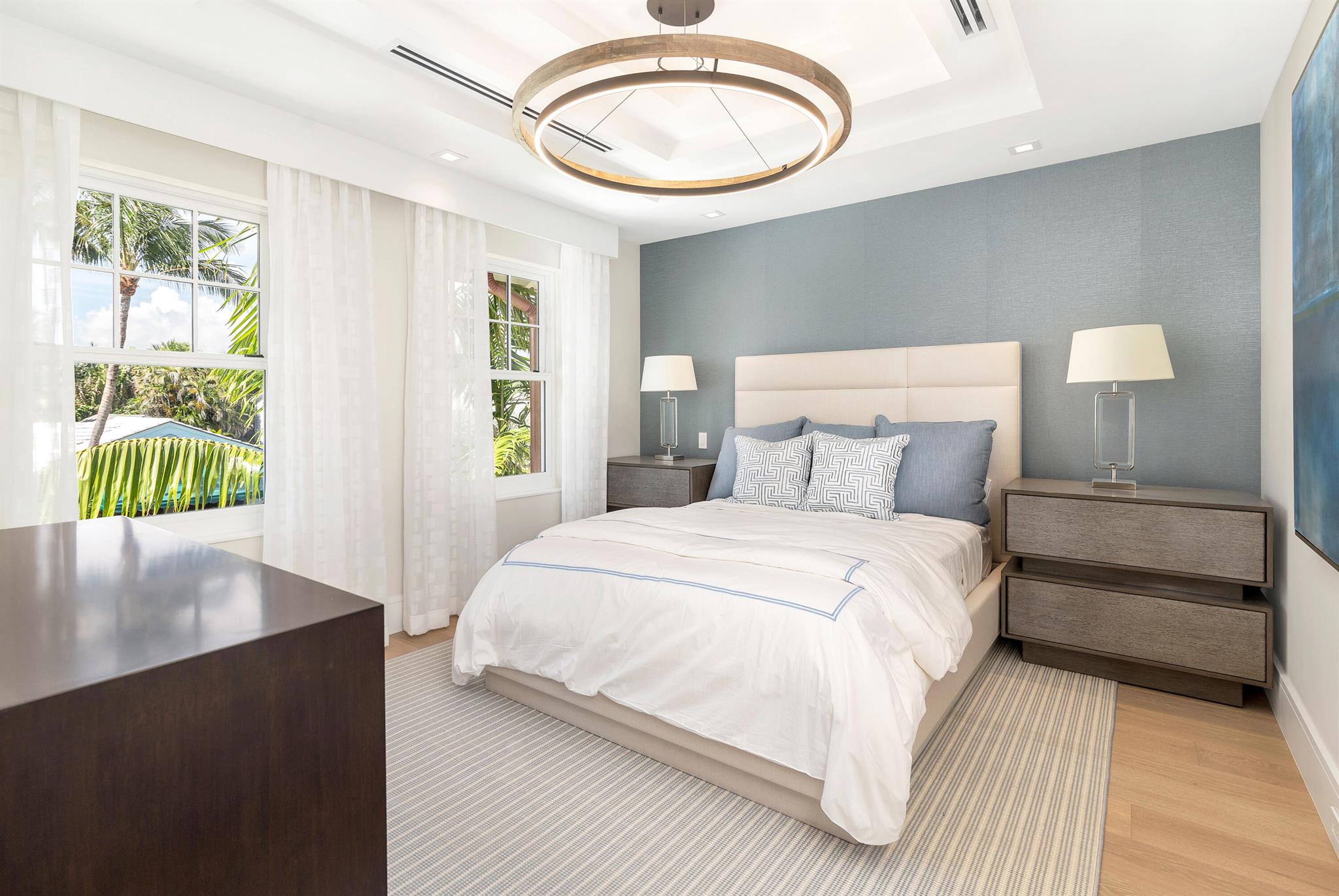 223 Monterey Rd Palm Beach, FL 33480