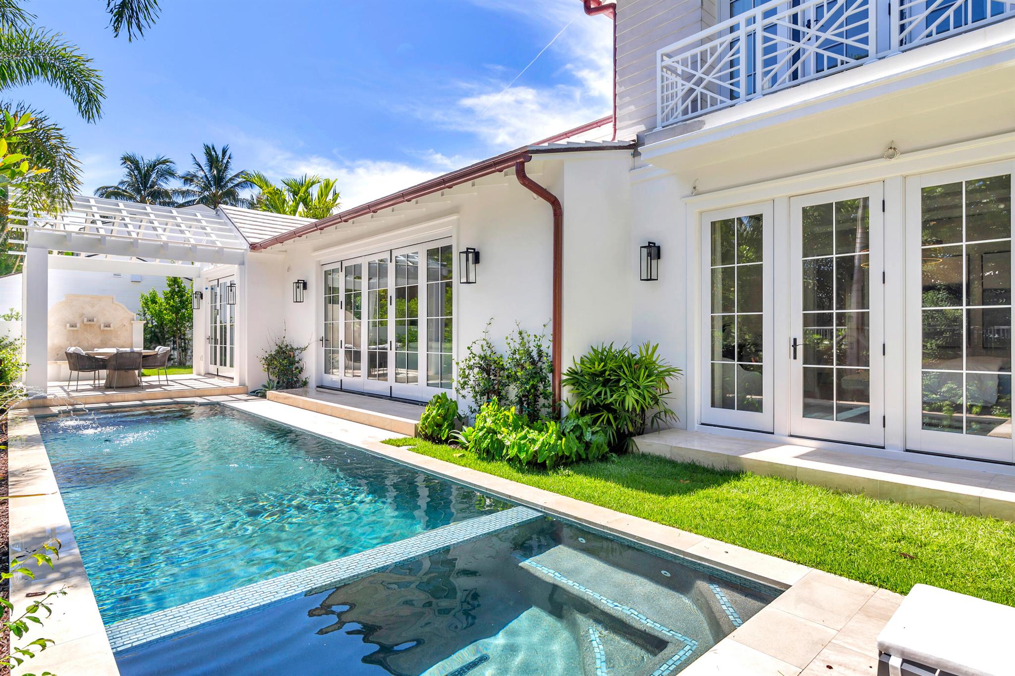 223 Monterey Rd Palm Beach, FL 33480