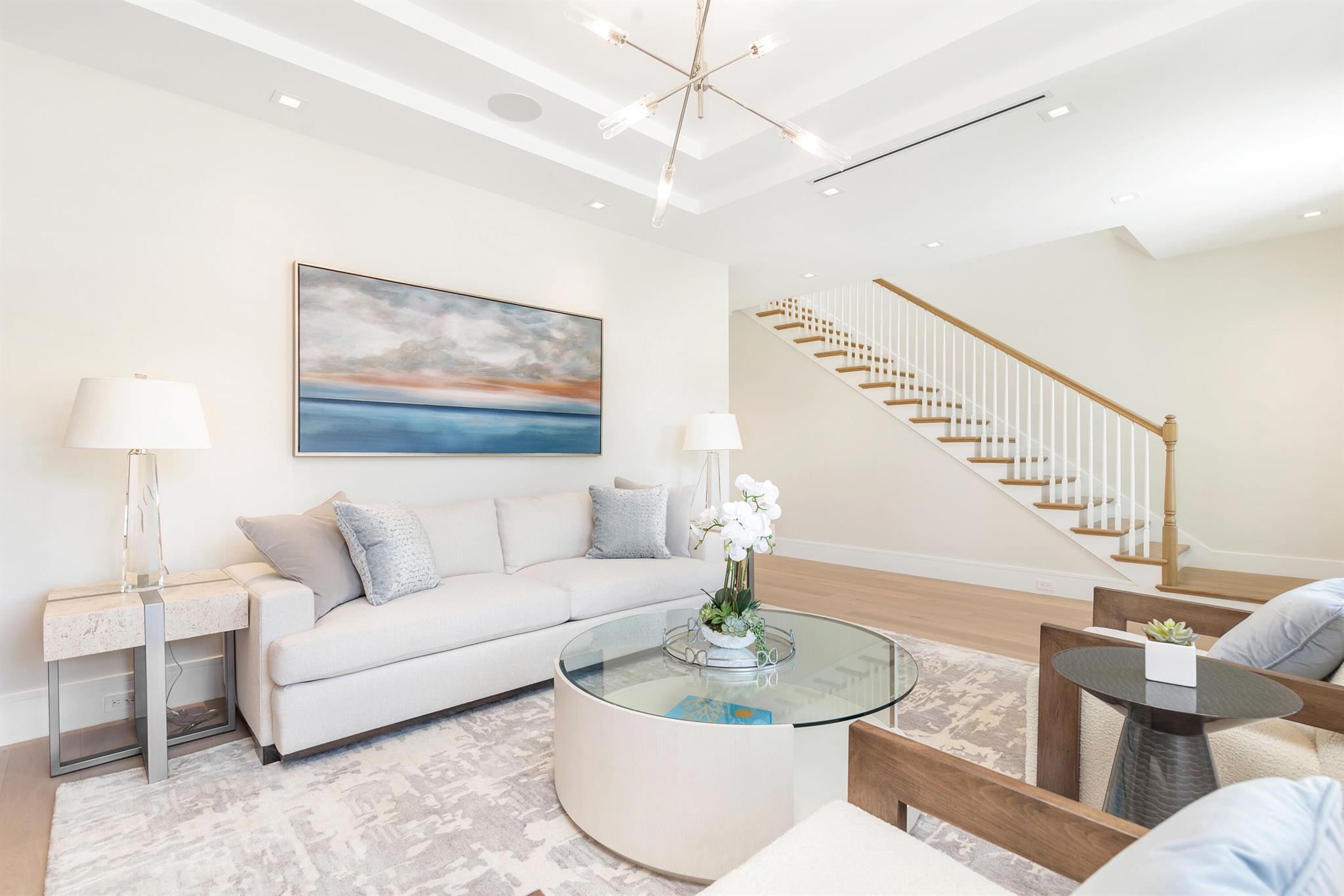 223 Monterey Rd Palm Beach, FL 33480