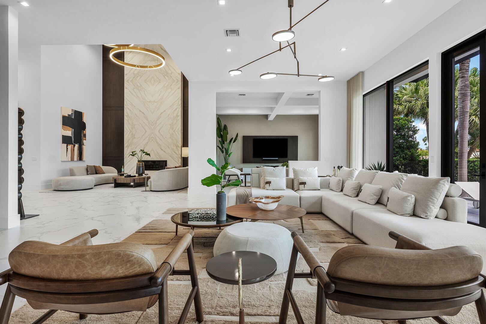 1576 Thatch Palm Dr Boca Raton, FL 33432