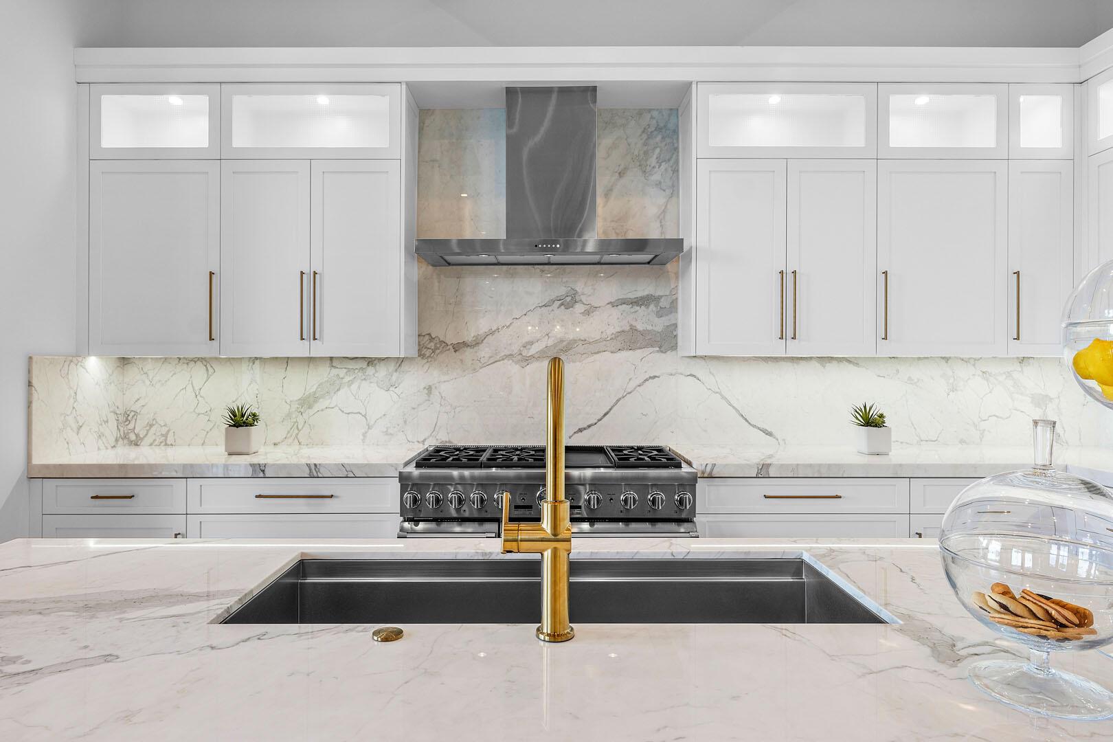 1576 Thatch Palm Dr Boca Raton, FL 33432