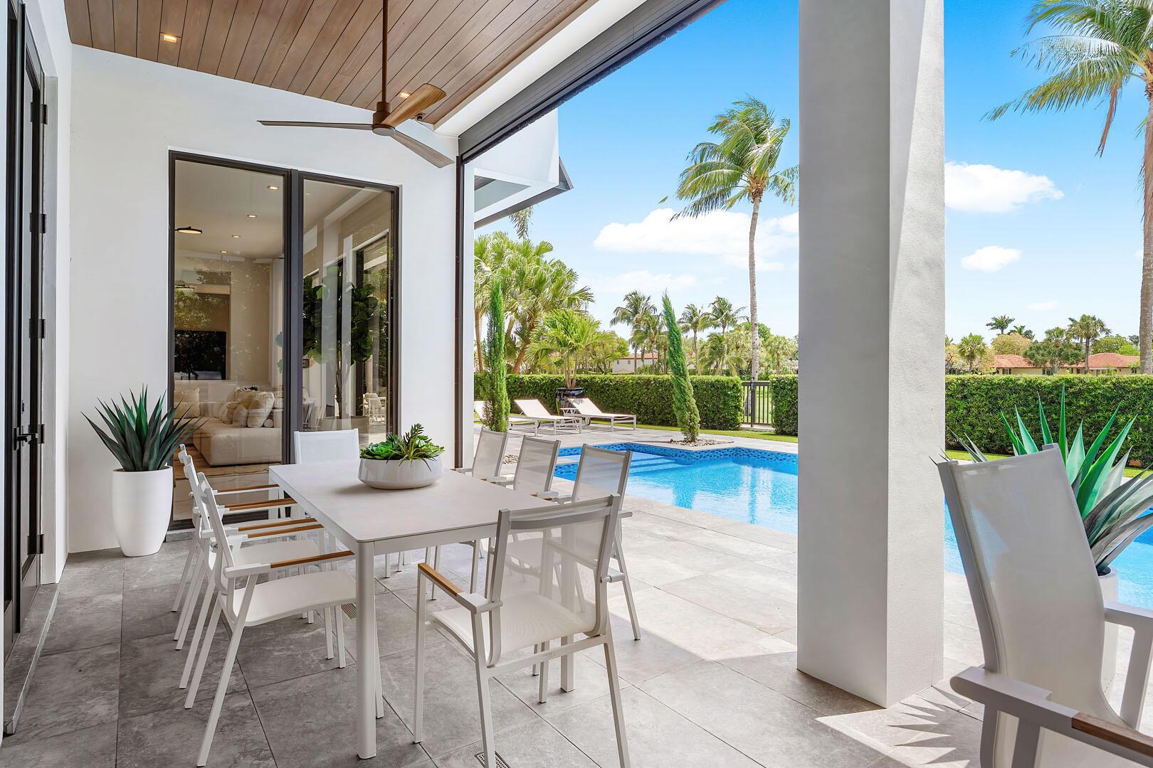 1576 Thatch Palm Dr Boca Raton, FL 33432