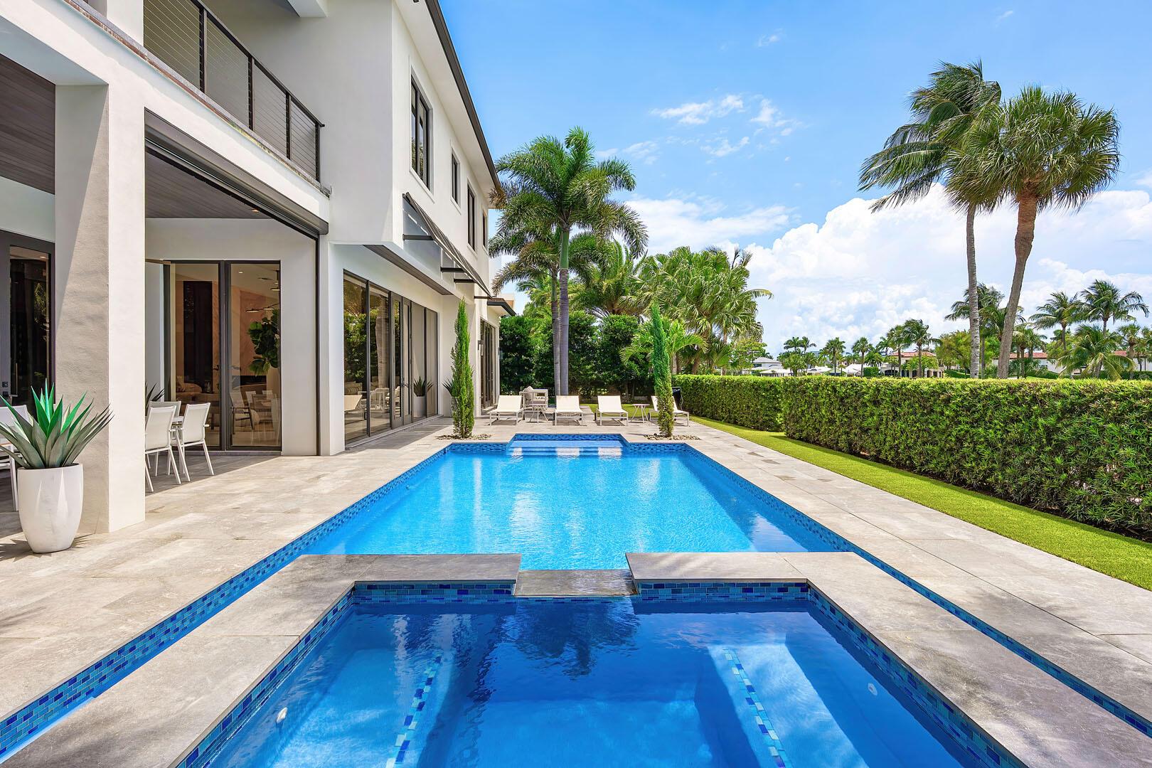 1576 Thatch Palm Dr Boca Raton, FL 33432