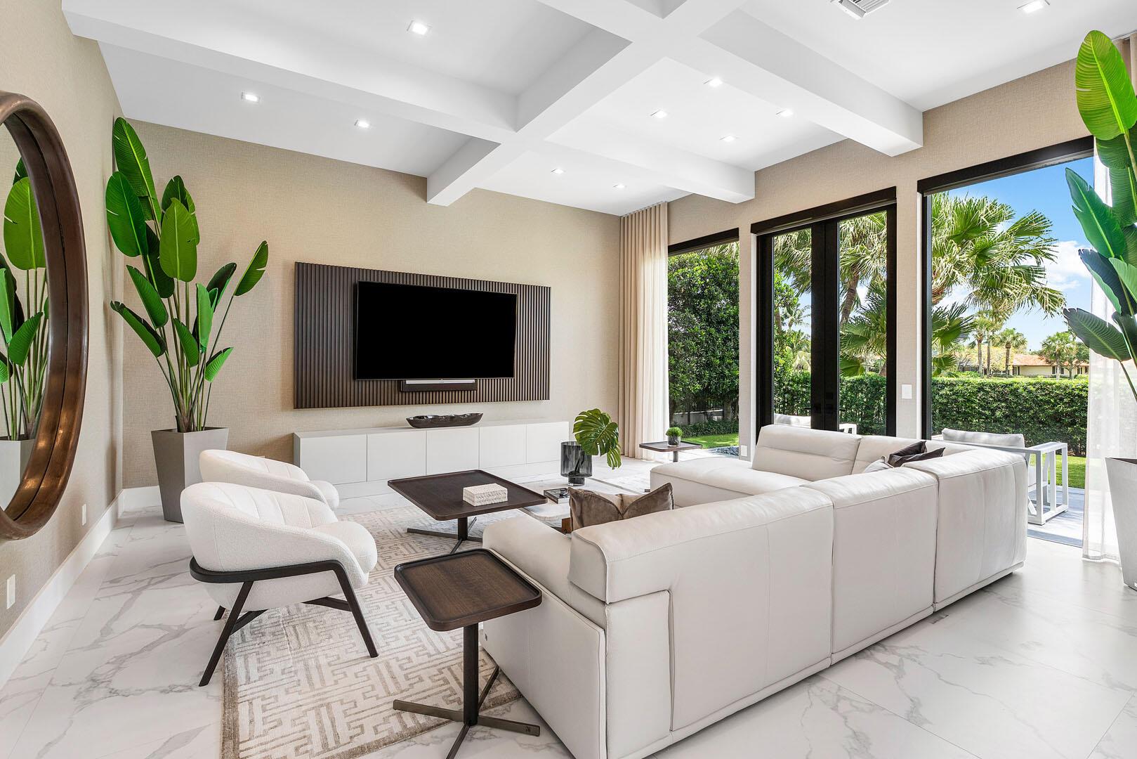 1576 Thatch Palm Dr Boca Raton, FL 33432