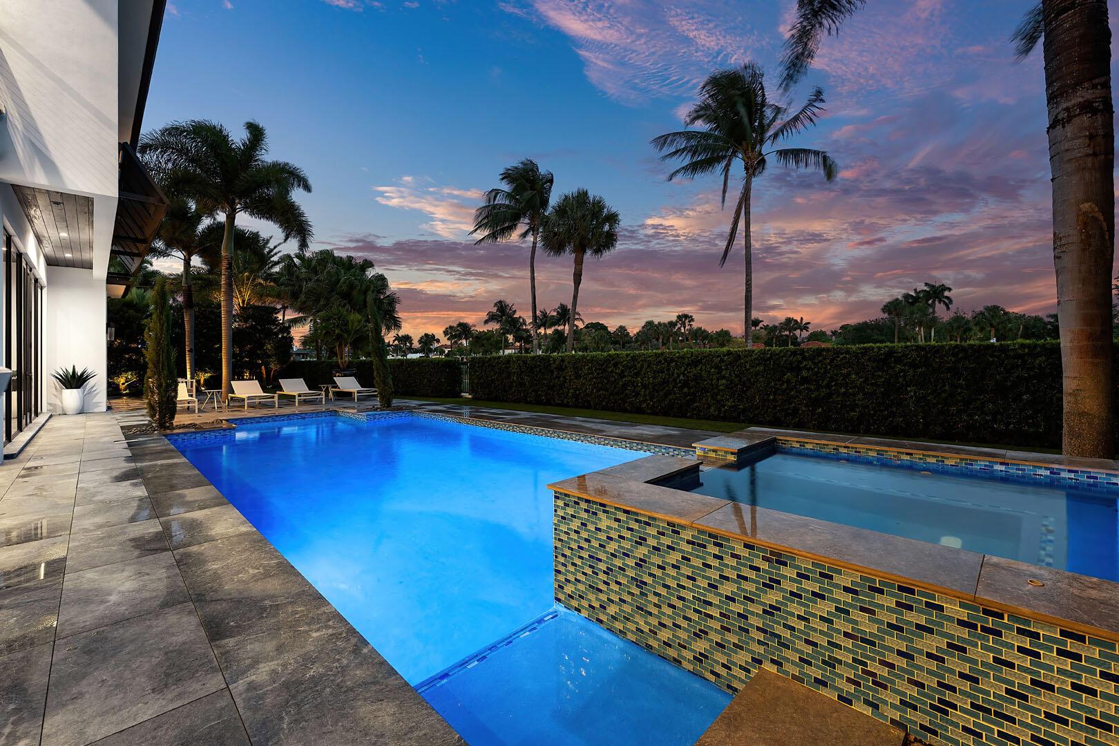 1576 Thatch Palm Dr Boca Raton, FL 33432