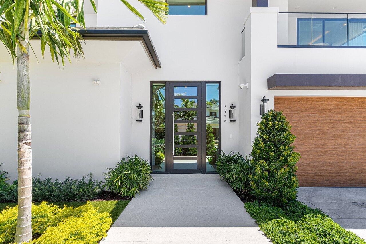 2498 Queen Palm Rd Boca Raton, FL 33432