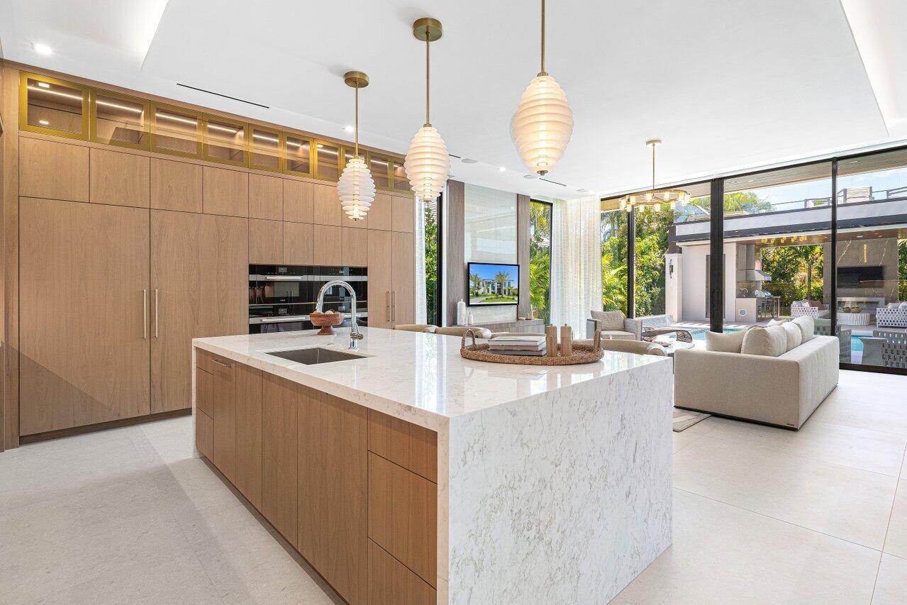 2498 Queen Palm Rd Boca Raton, FL 33432