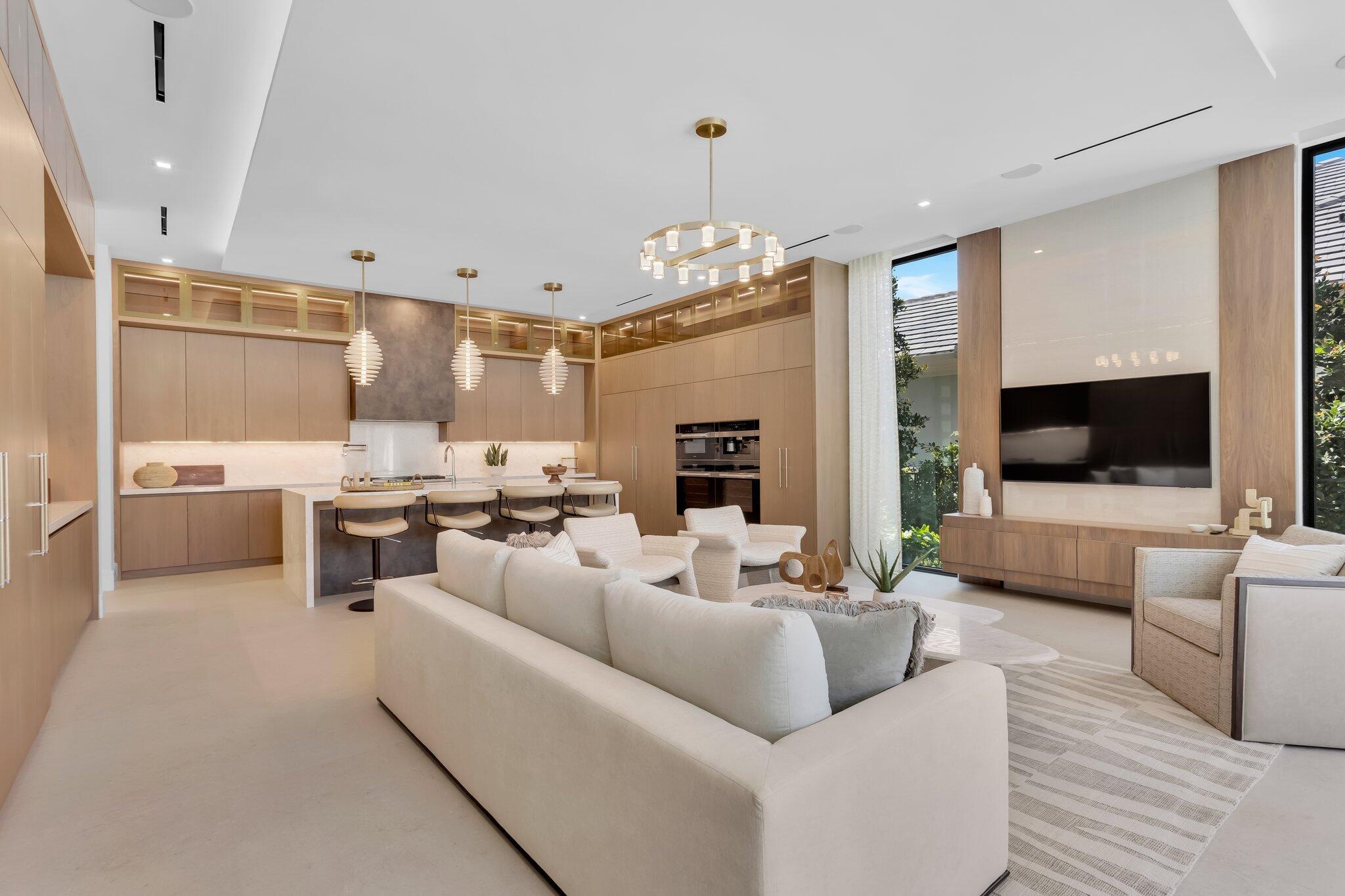 2498 Queen Palm Rd Boca Raton, FL 33432