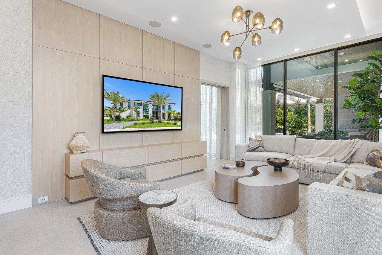 2498 Queen Palm Rd Boca Raton, FL 33432