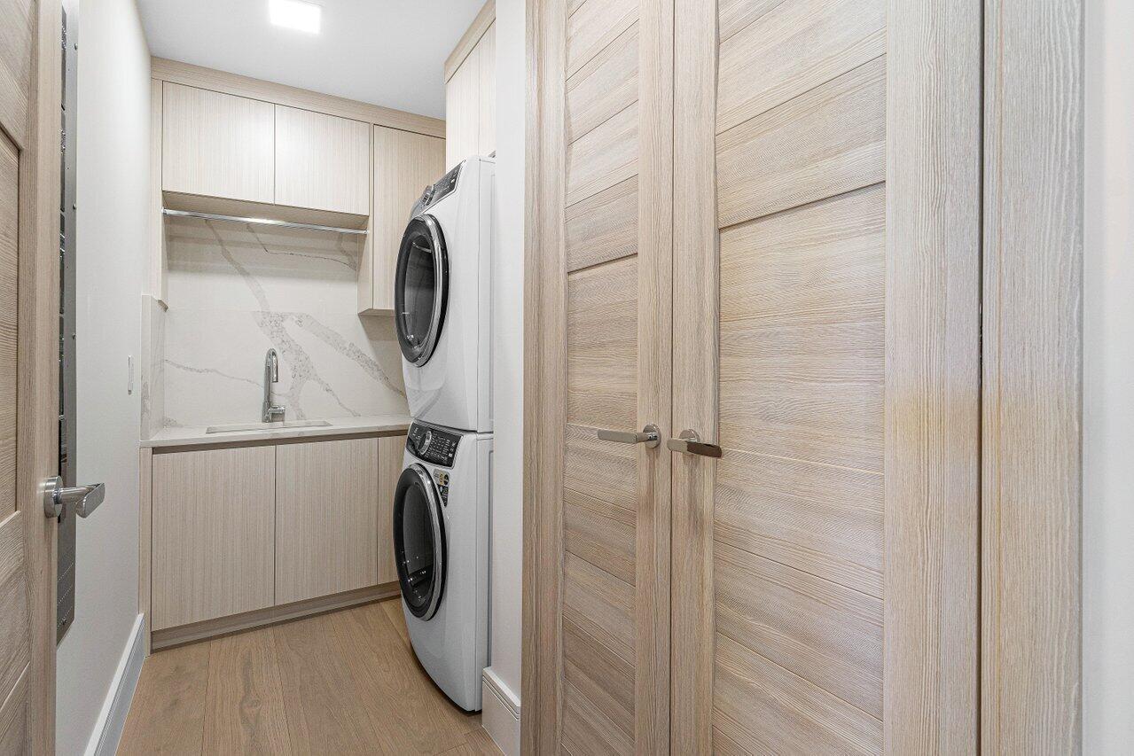 2498 Queen Palm Rd Boca Raton, FL 33432