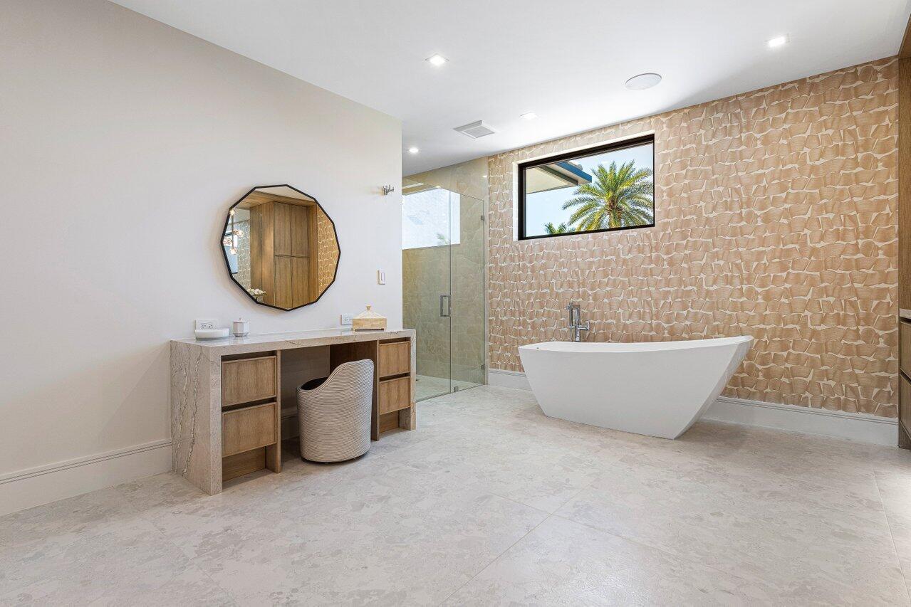 2498 Queen Palm Rd Boca Raton, FL 33432