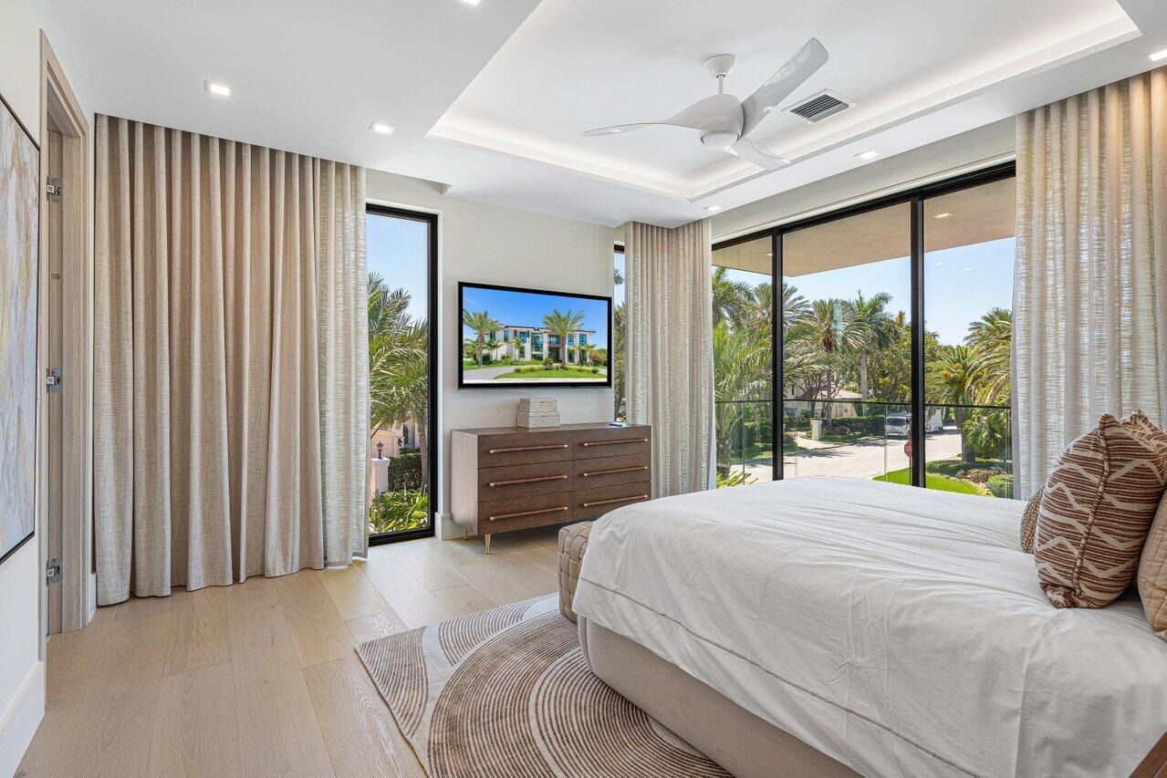 2498 Queen Palm Rd Boca Raton, FL 33432