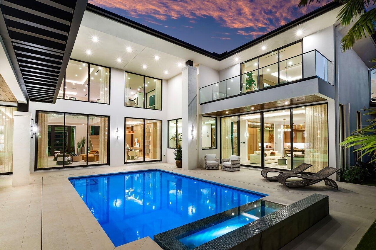 2498 Queen Palm Rd Boca Raton, FL 33432