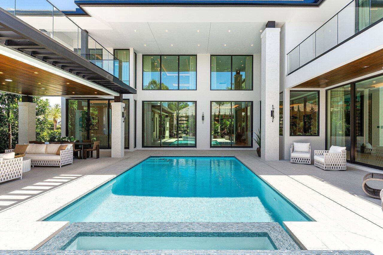 2498 Queen Palm Rd Boca Raton, FL 33432