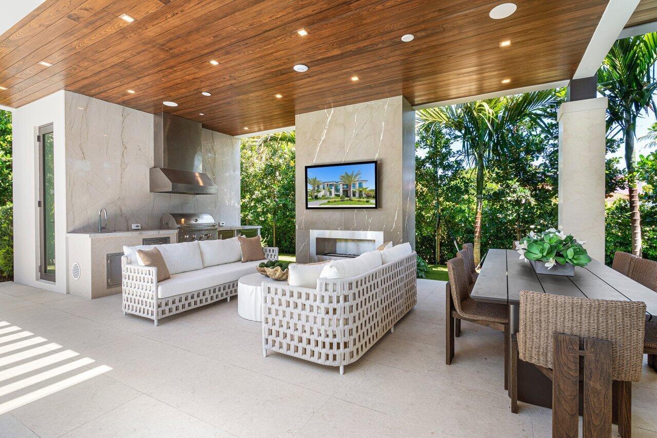 2498 Queen Palm Rd Boca Raton, FL 33432