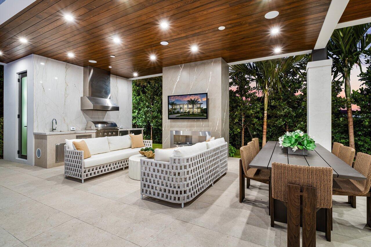 2498 Queen Palm Rd Boca Raton, FL 33432