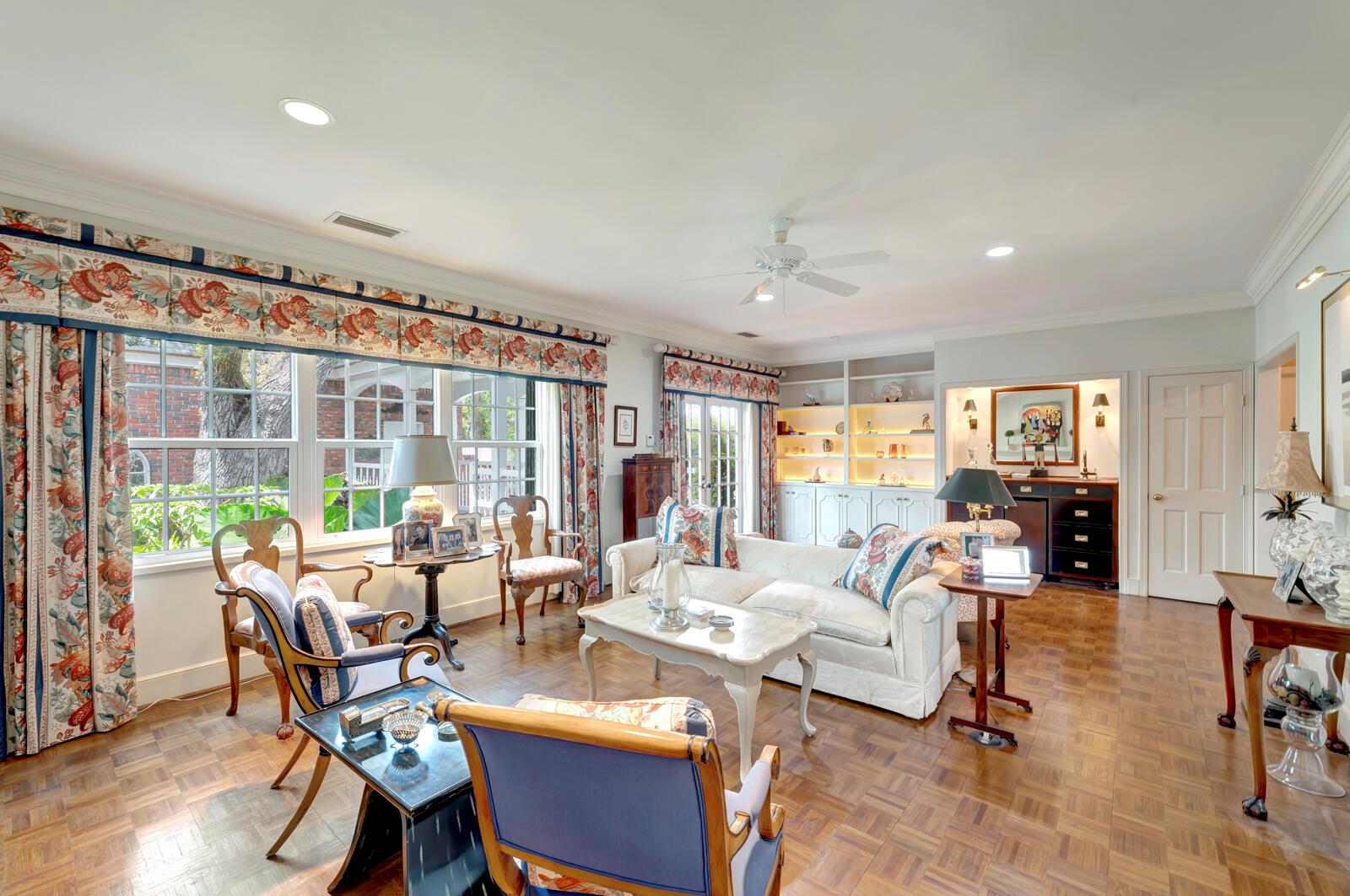 645 Riomar Dr Vero Beach, FL 32963