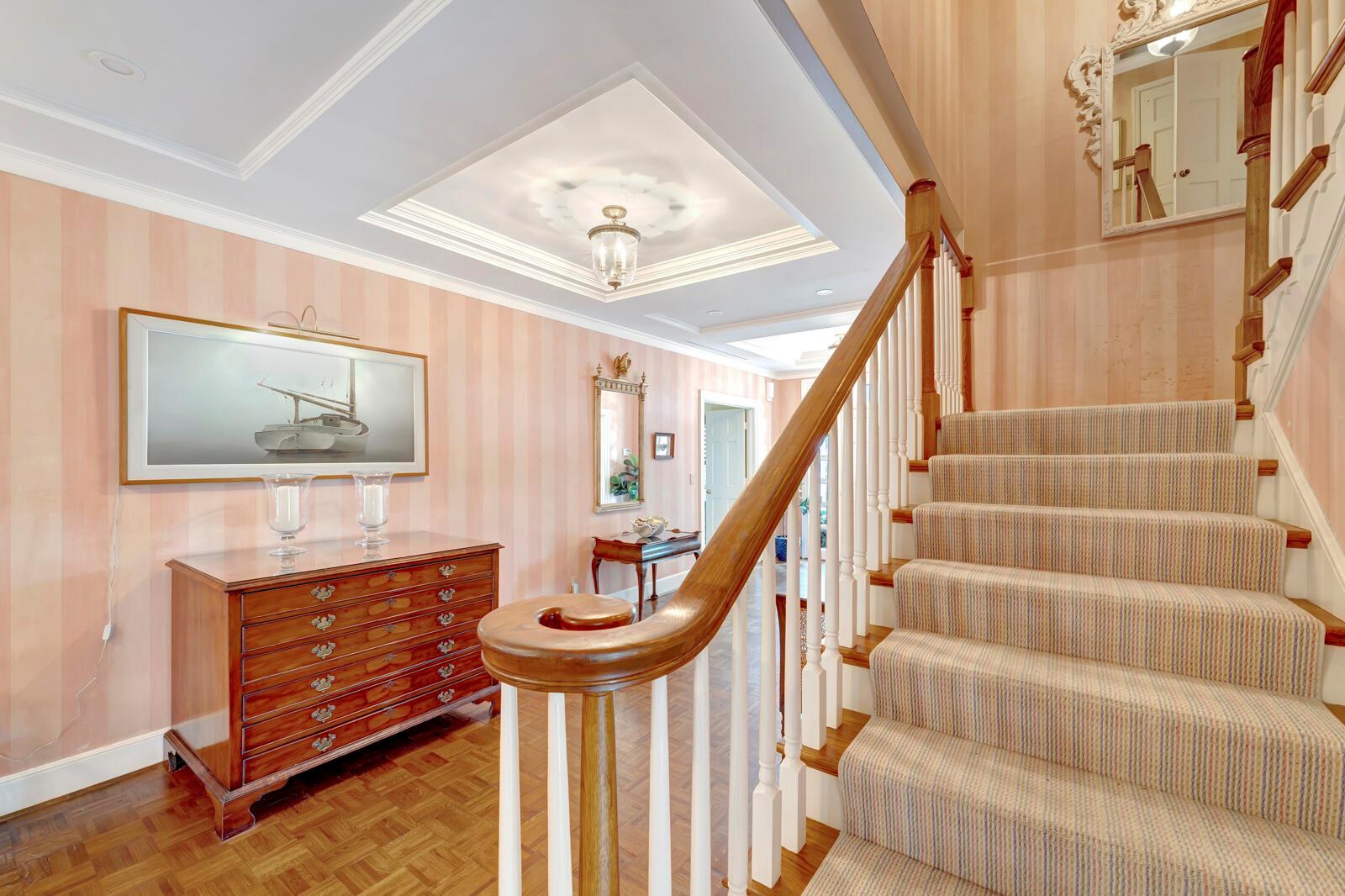 645 Riomar Dr Vero Beach, FL 32963