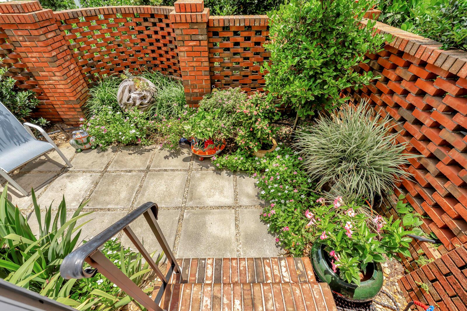 645 Riomar Dr Vero Beach, FL 32963