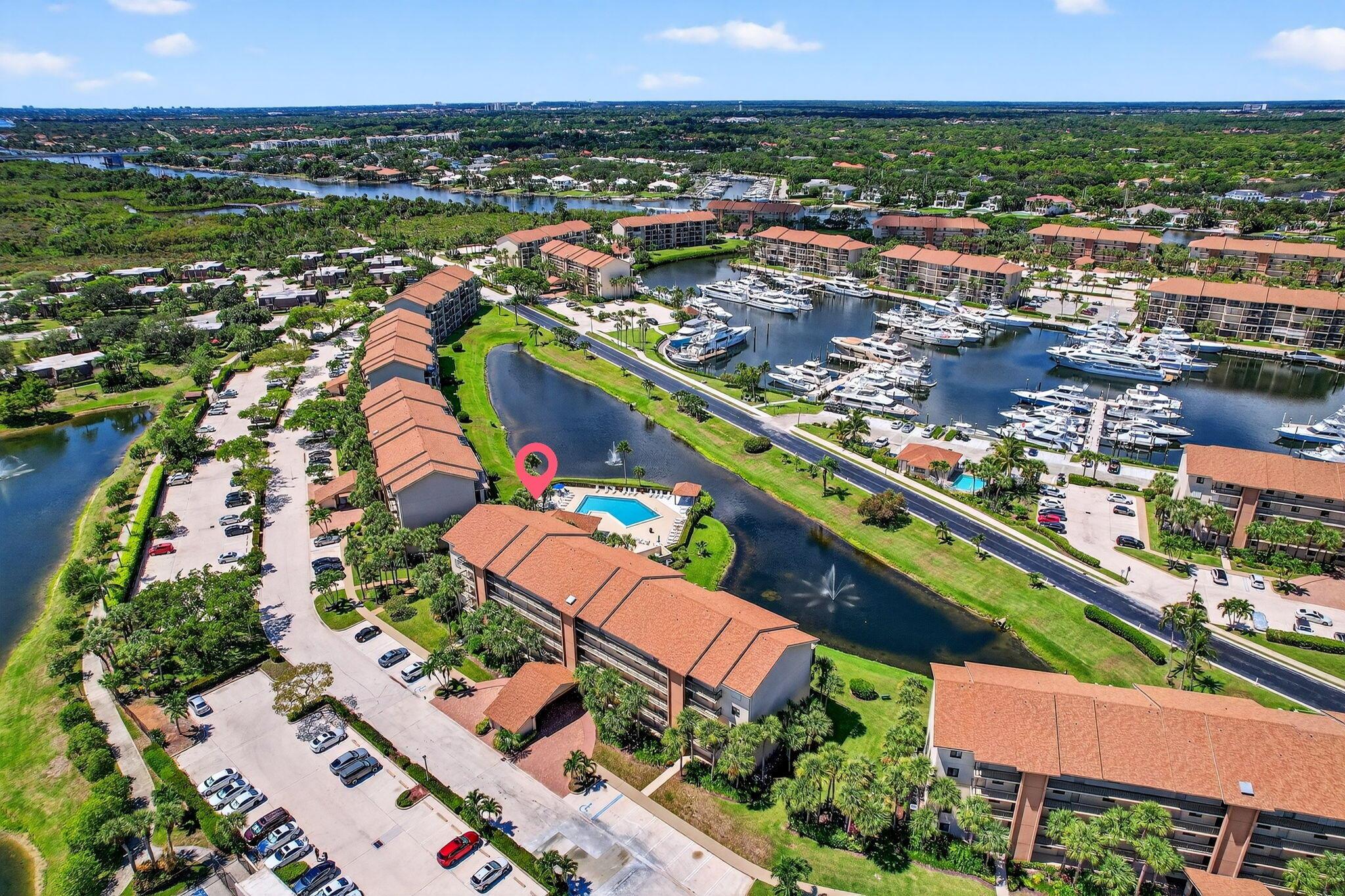 601 Seafarer Cir #201