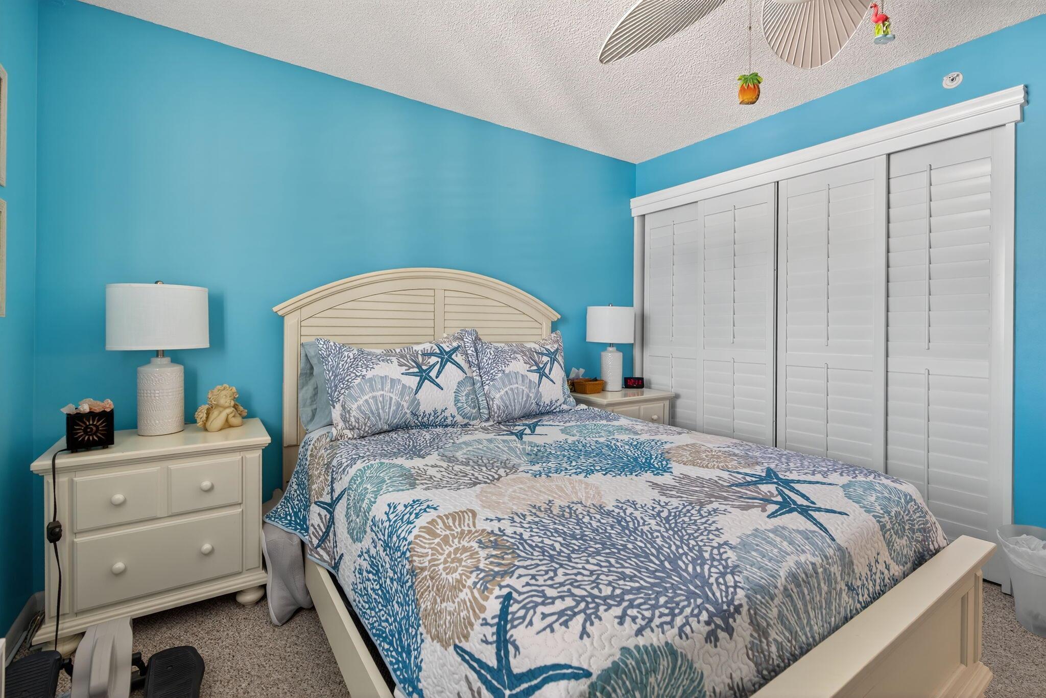 601 Seafarer Cir #201 Jupiter, FL 33477