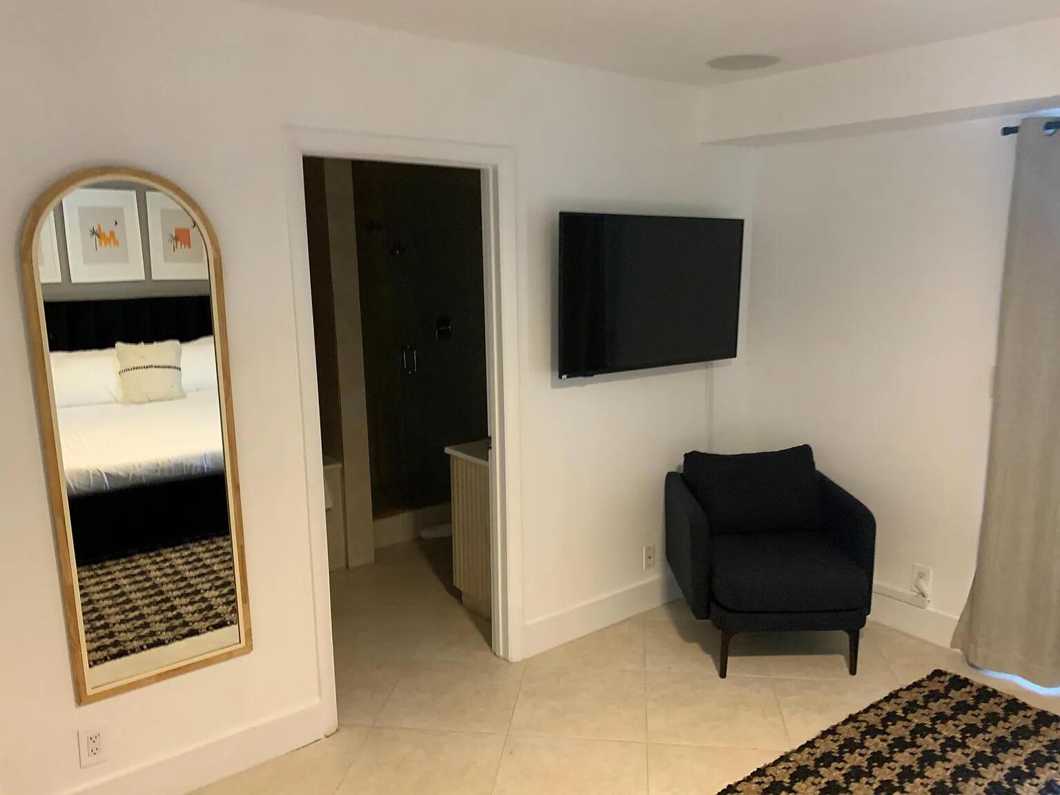 1740 SE 7th St Fort Lauderdale, FL 33301 1740 SE 7th St Fort Lauderdale, FL 33301