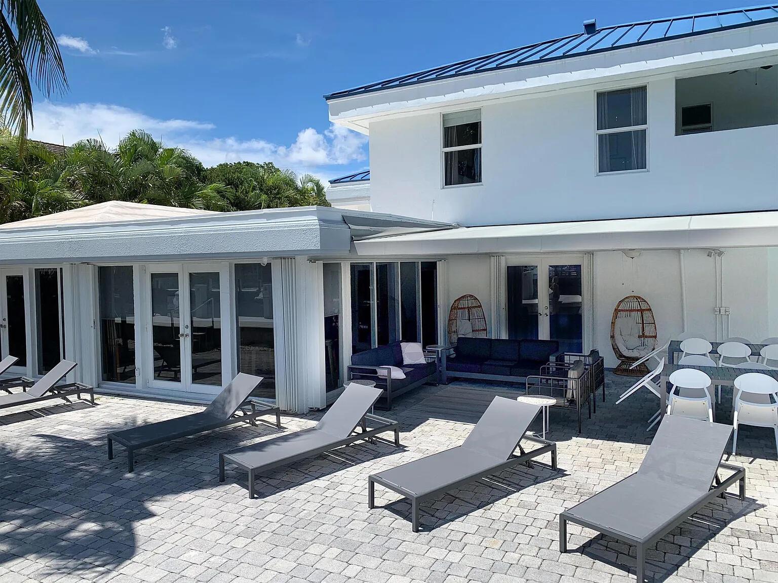 1740 SE 7th St Fort Lauderdale, FL 33301 1740 SE 7th St Fort Lauderdale, FL 33301