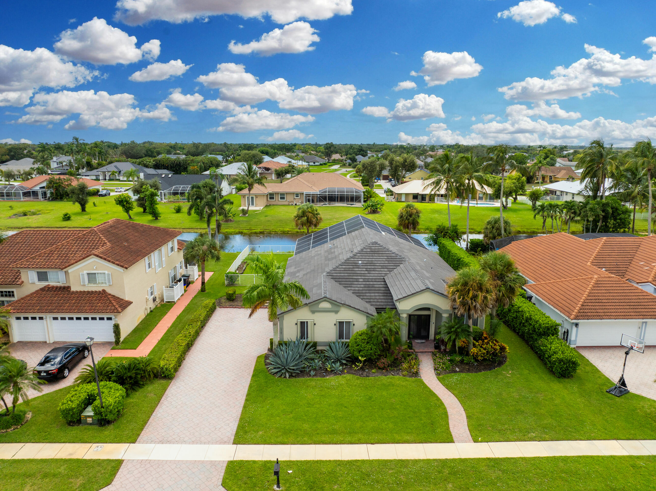 15764 Cypress Crk Ln