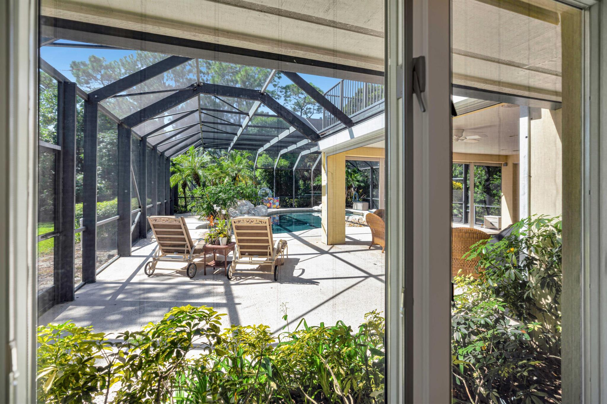 18462 SE Old Trl Dr Jupiter, FL 33478