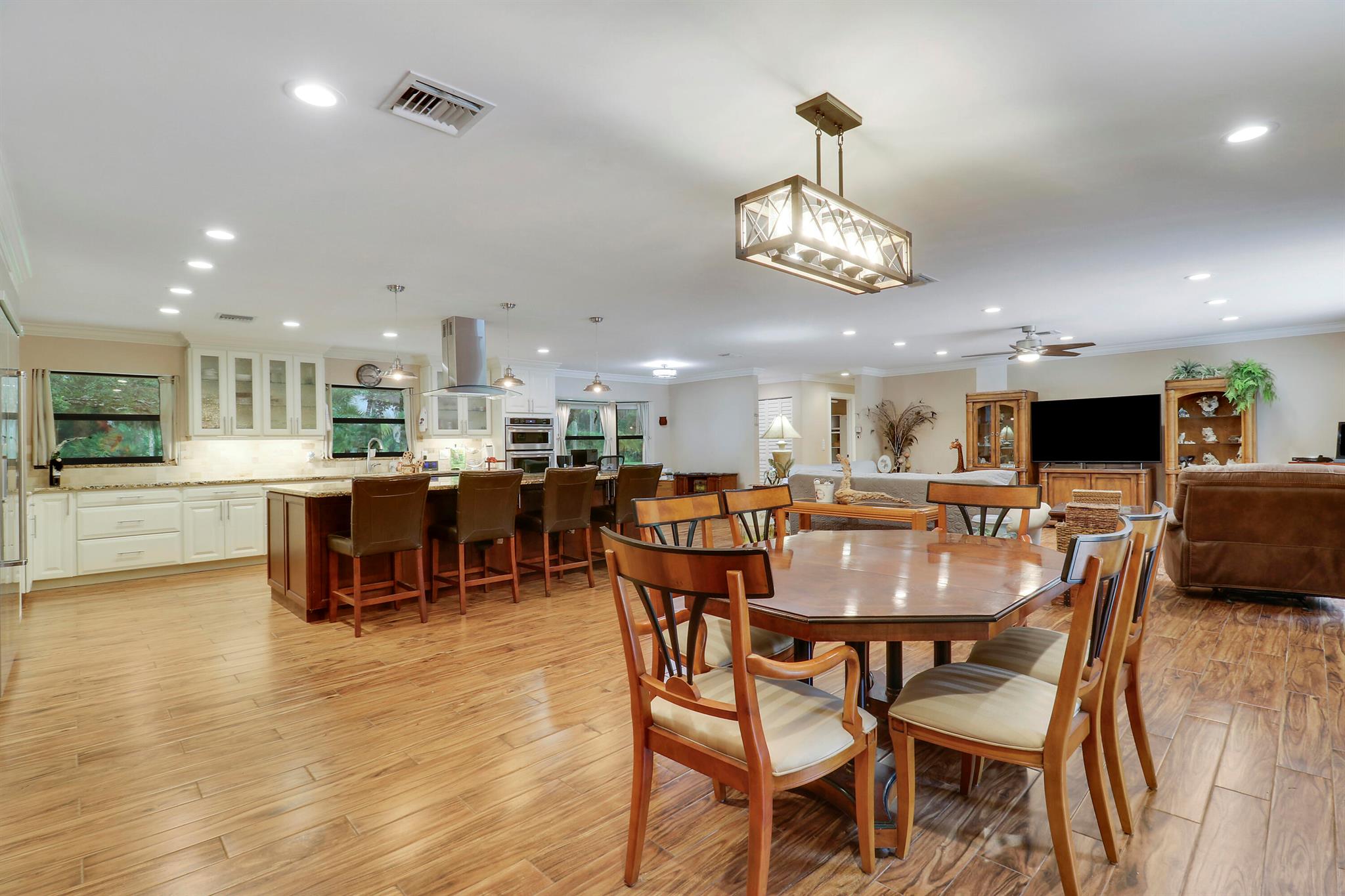 12818 Old Indiantown Rd Jupiter, FL 33478