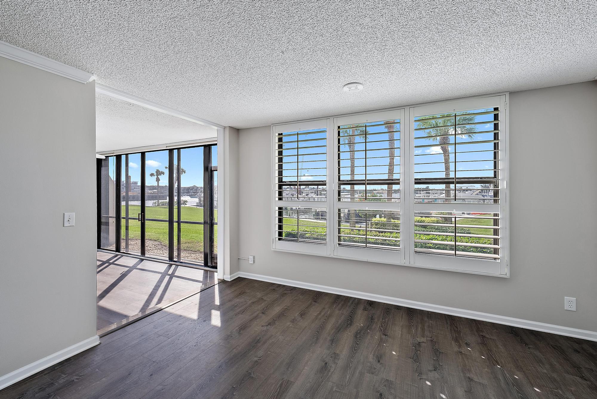 1748 Jupiter Cv Dr #121 Jupiter, FL 33469