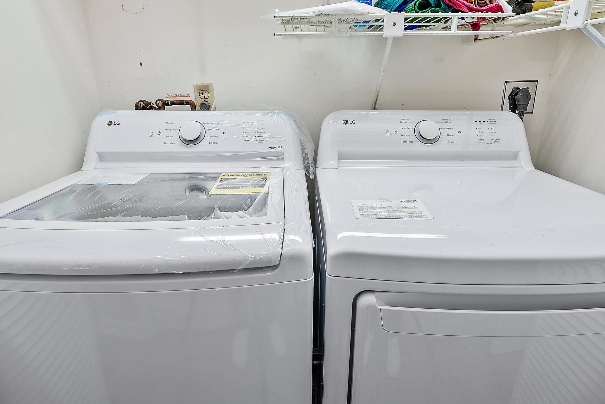 1748 Jupiter Cv Dr #121 Jupiter, FL 33469