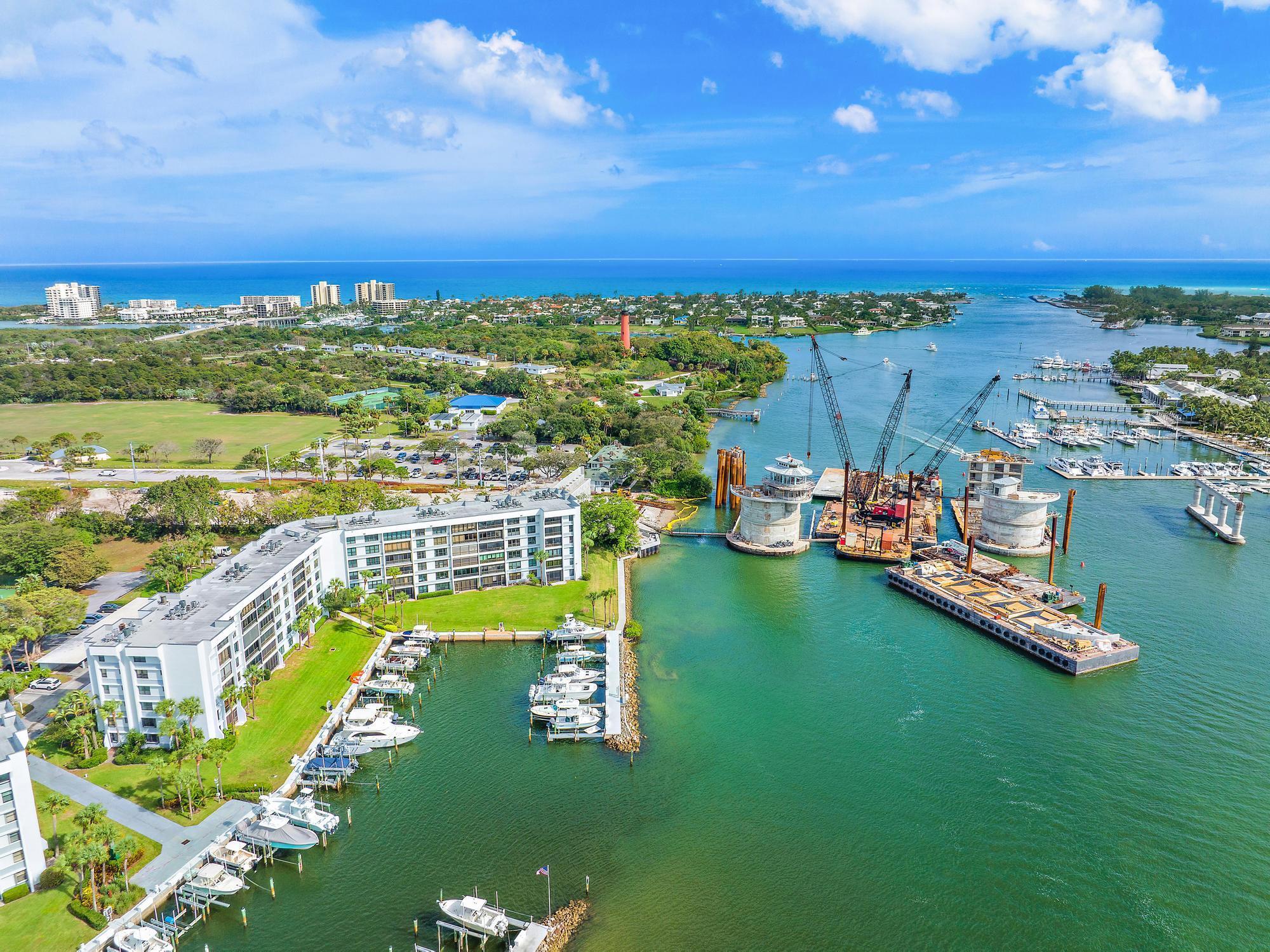 1748 Jupiter Cv Dr #121 Jupiter, FL 33469