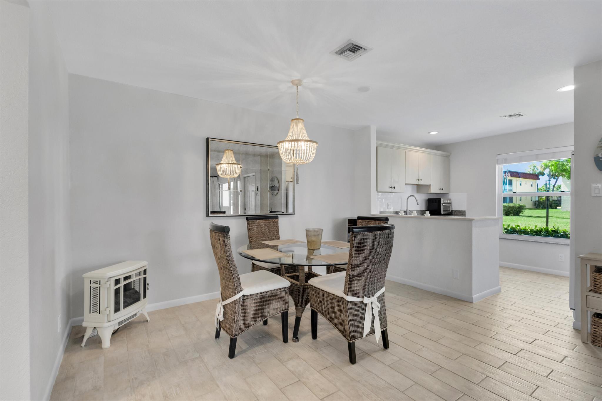 717 S Us Hwy 1 #904 Jupiter, FL 33477