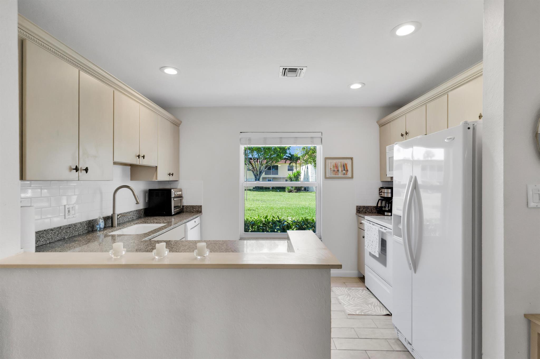 717 S Us Hwy 1 #904 Jupiter, FL 33477