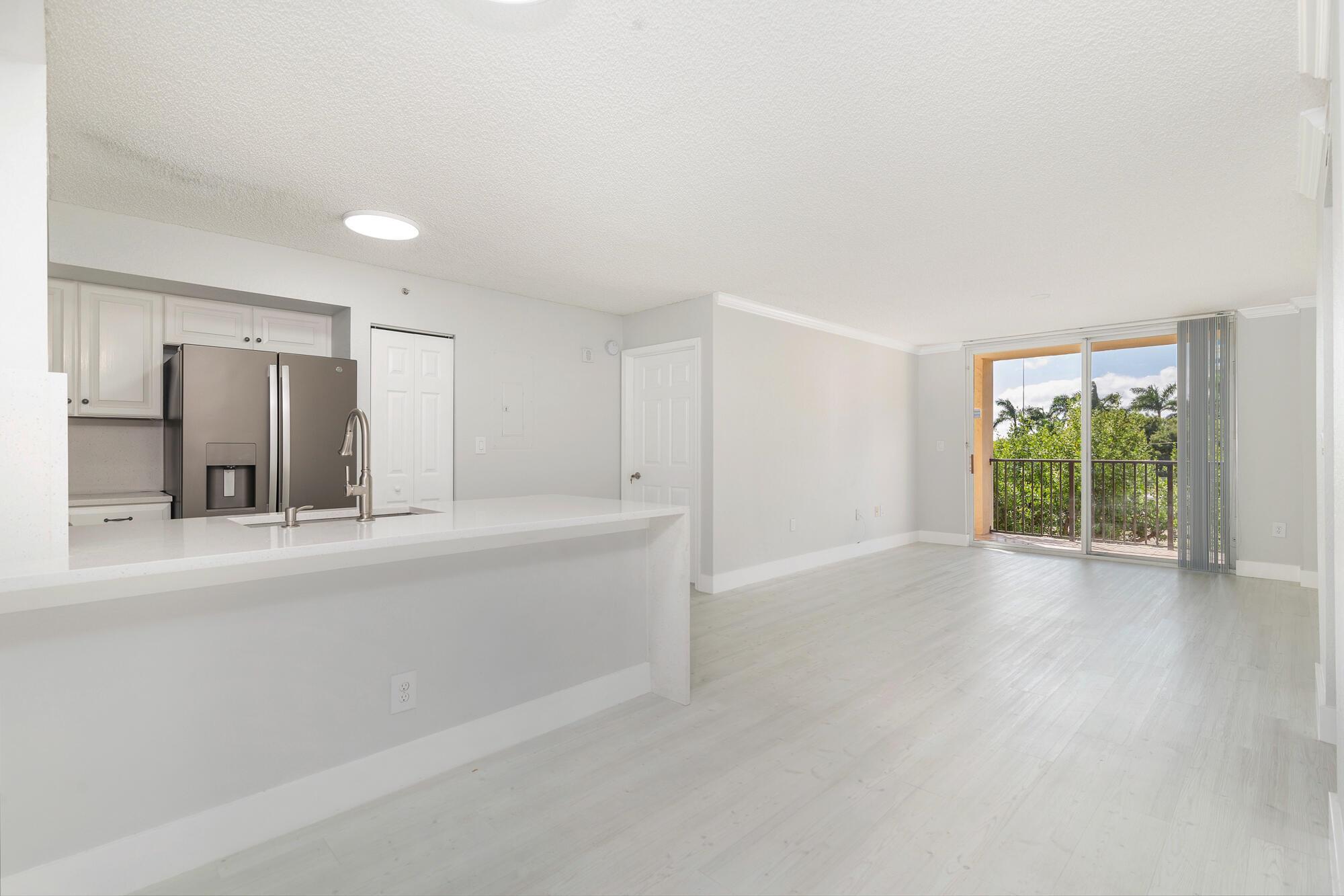 1801 N Flagler Dr #310