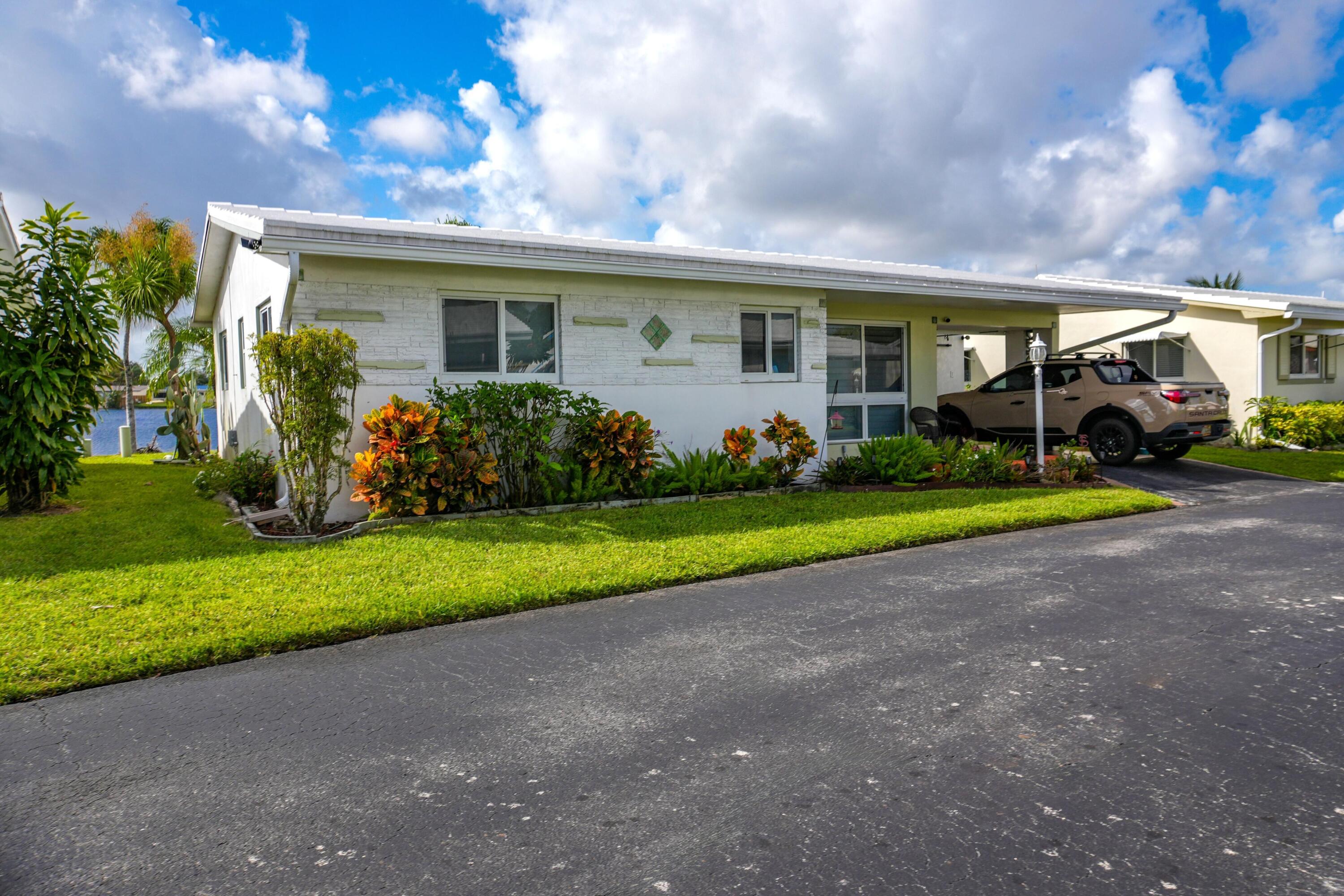 2418 Carlyle Ln #148
