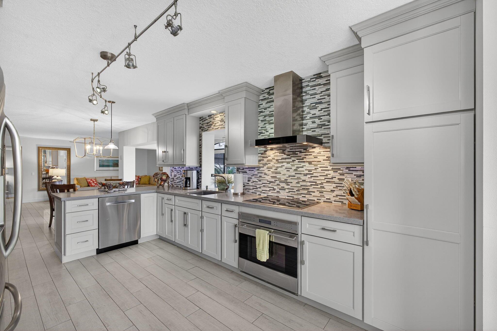 16670 Traders Xing #111 Jupiter, FL 33477