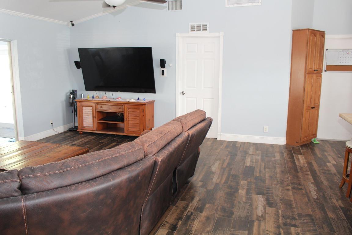 6395 Barbara St Jupiter, FL 33458