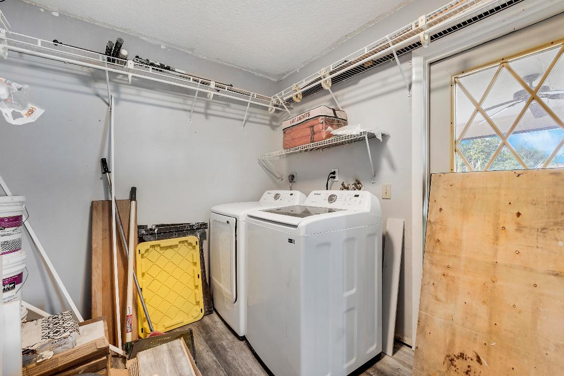 1207 Choctaw Jupiter, FL 33458