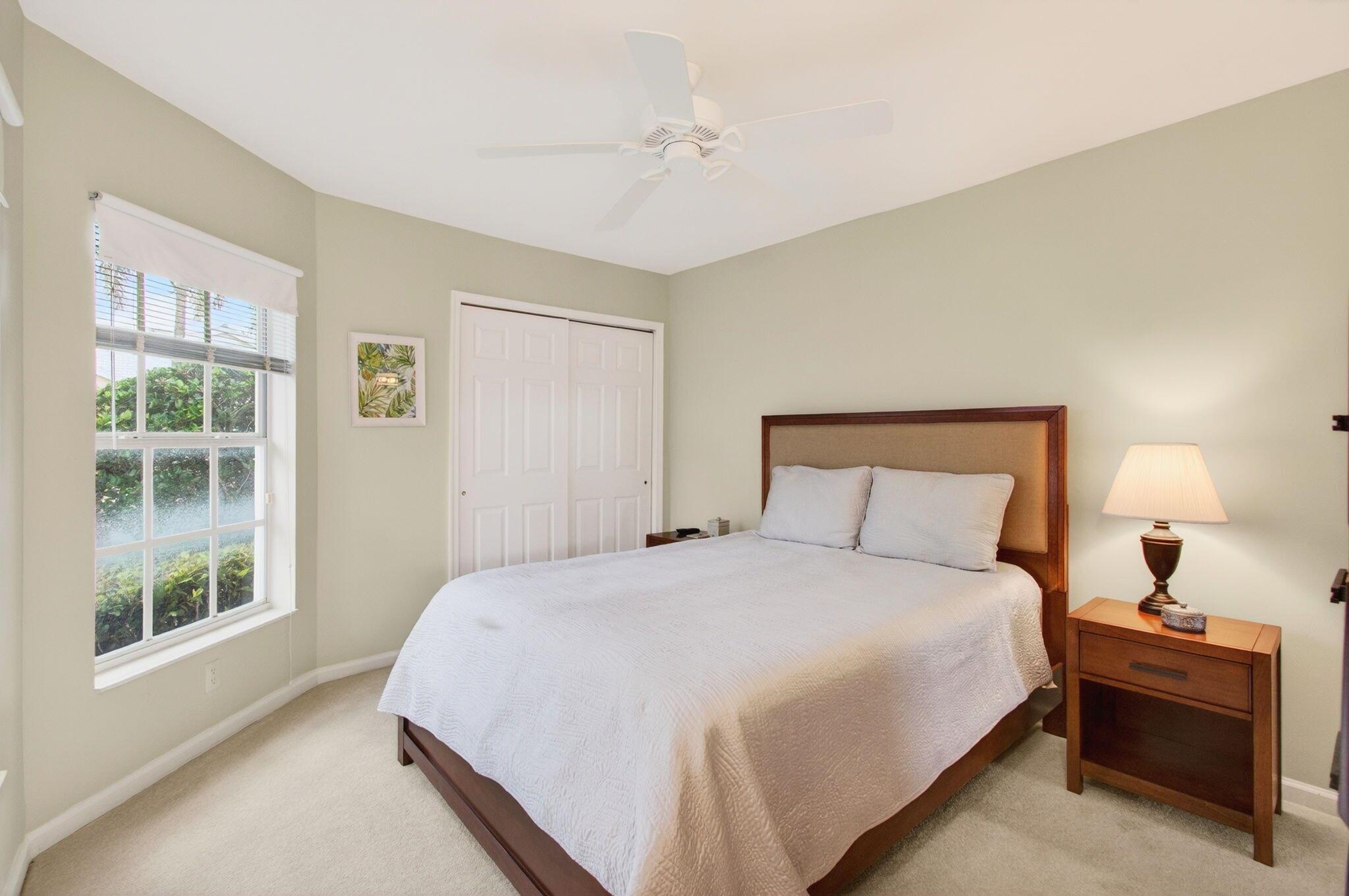 6143 Greenspointe Dr Boynton Beach, FL 33437