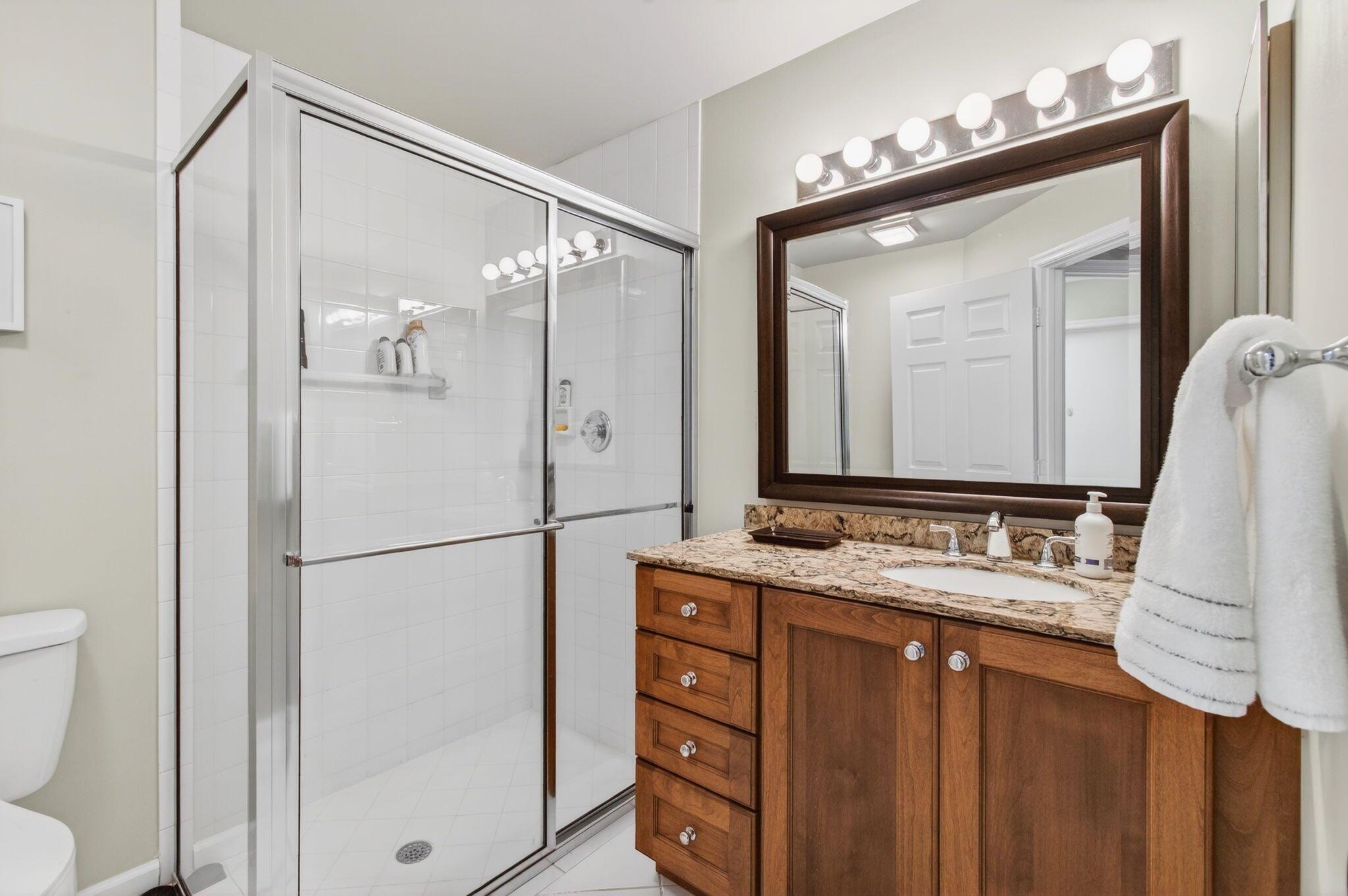 6143 Greenspointe Dr Boynton Beach, FL 33437