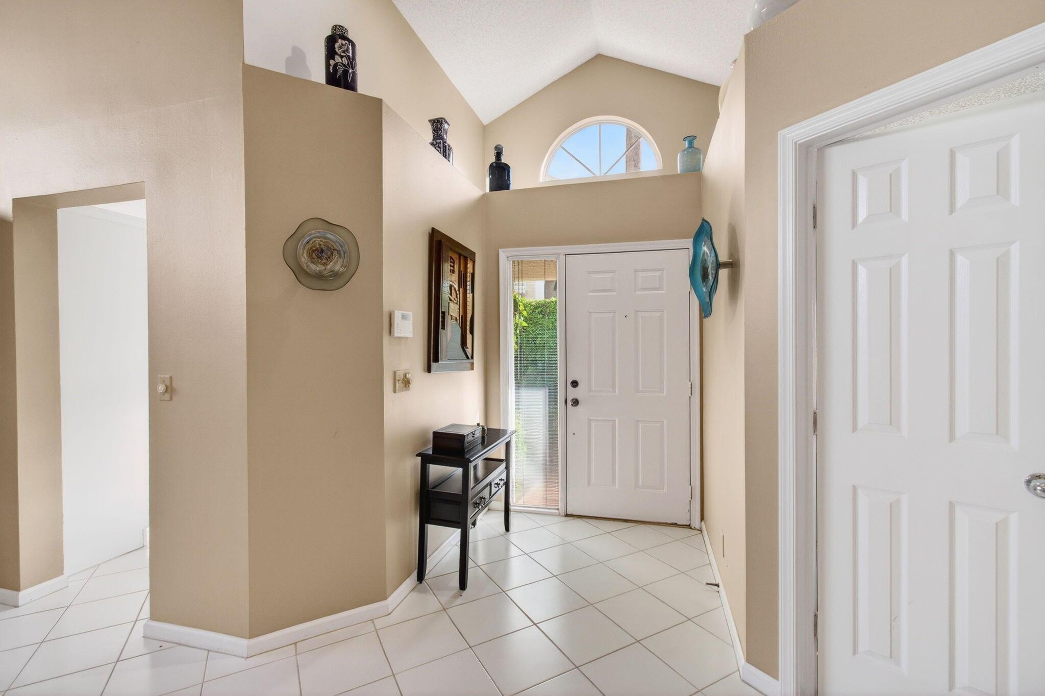 6143 Greenspointe Dr Boynton Beach, FL 33437