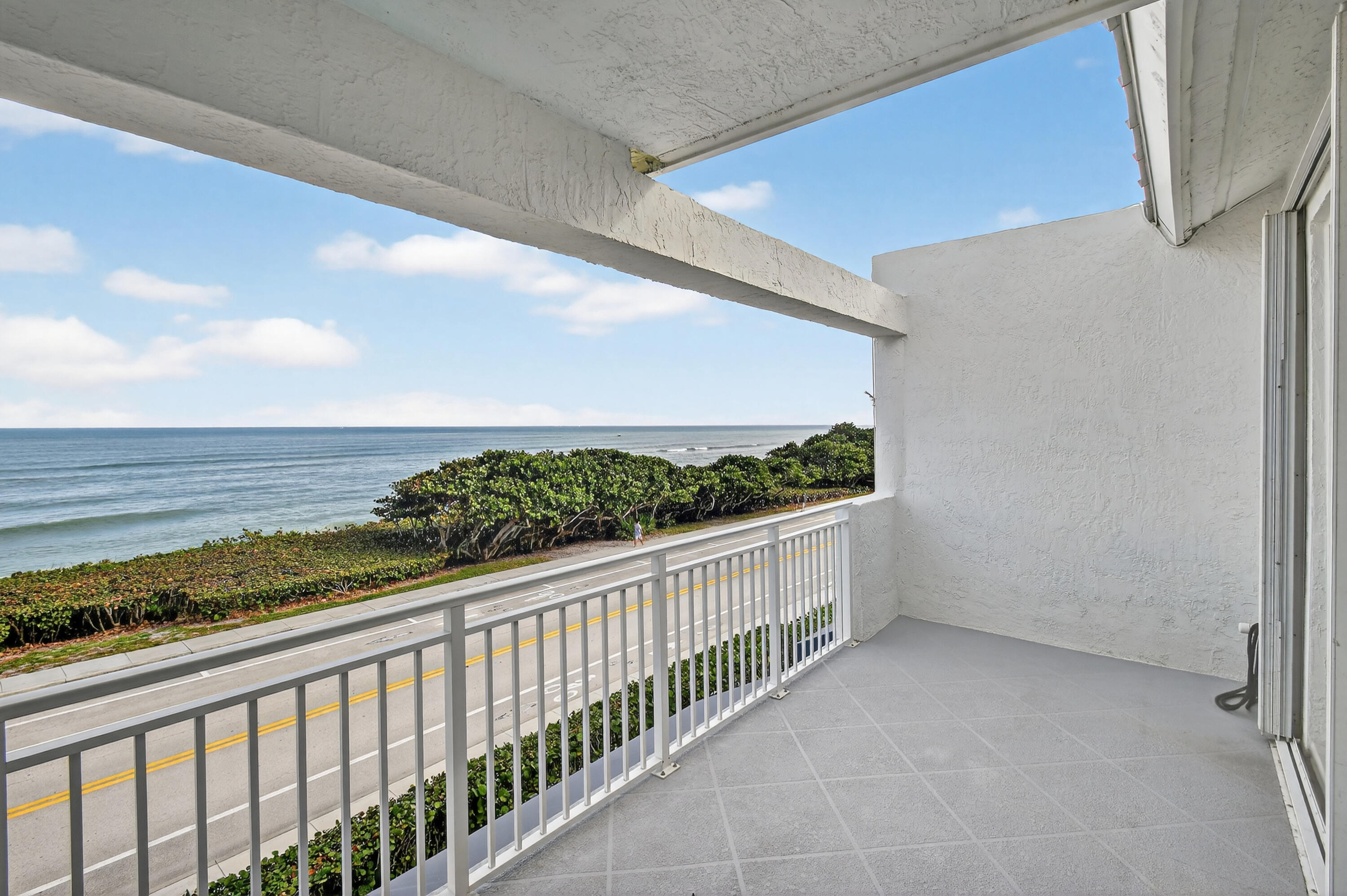 115 Ocean Key Jupiter, FL 33477