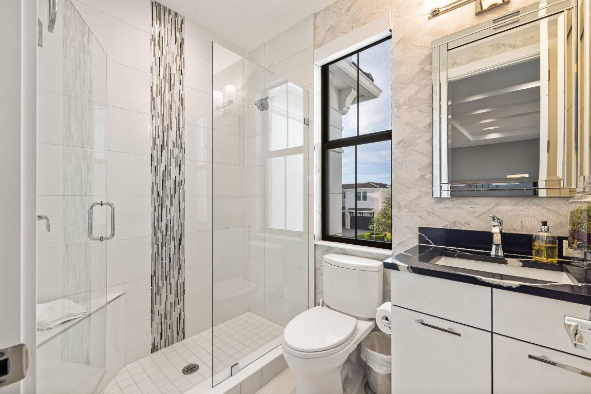 5704 Gauguin Palm Beach Gardens, FL 33418