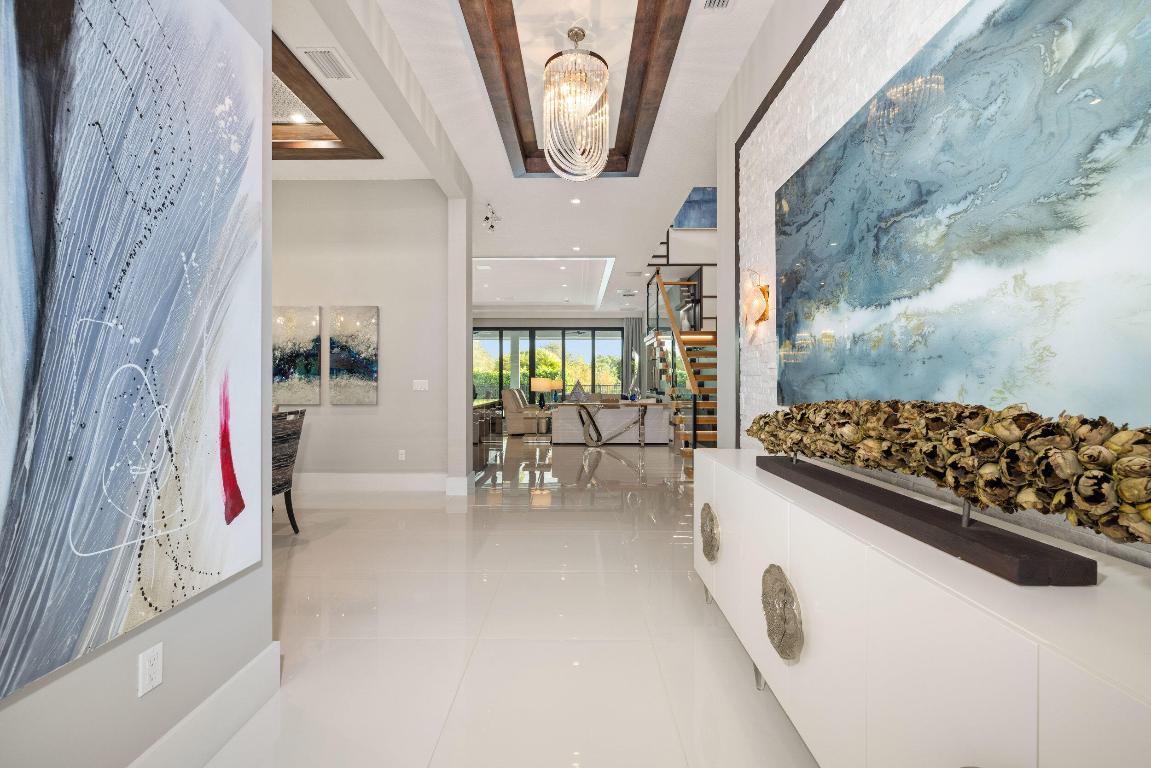 5704 Gauguin Palm Beach Gardens, FL 33418