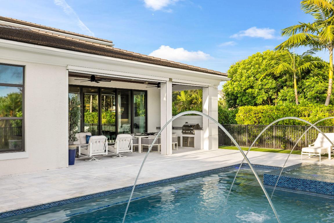 5704 Gauguin Palm Beach Gardens, FL 33418