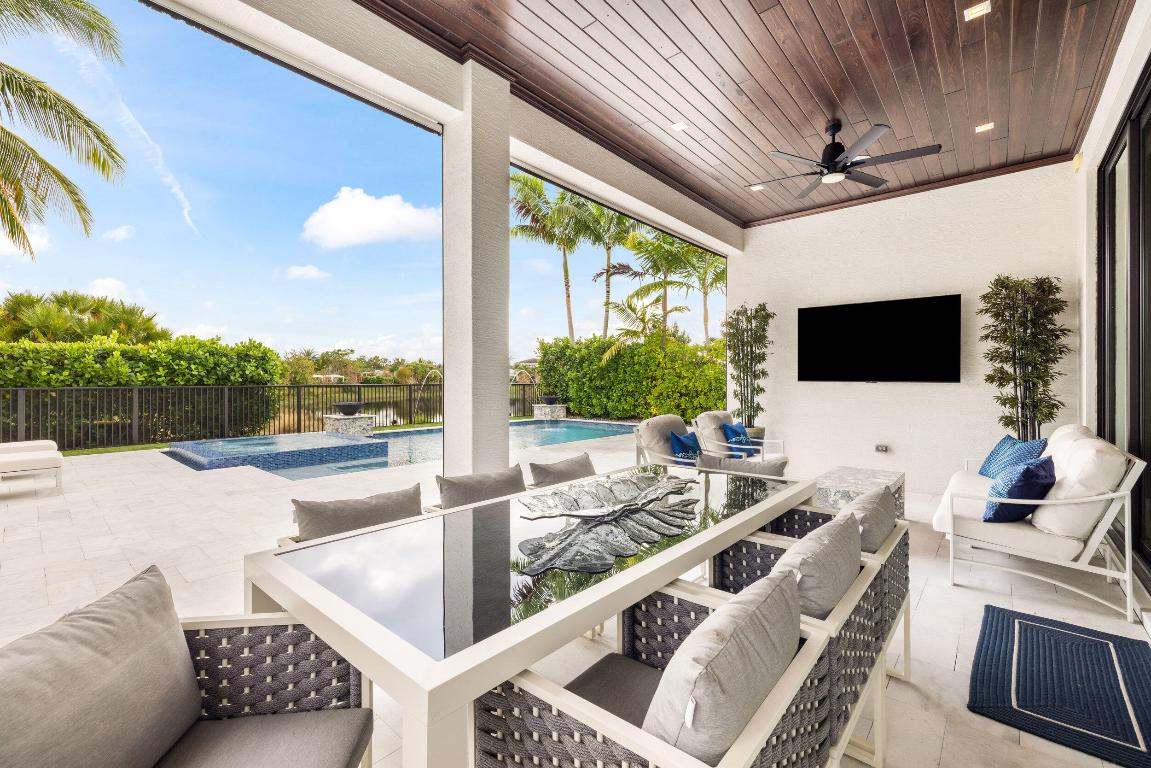 5704 Gauguin Palm Beach Gardens, FL 33418